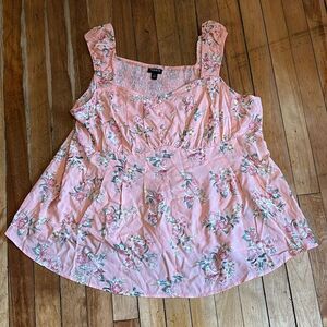 Torrid Women’s Light Pink Feminine  Floral Tank Top Gathered straps Size 1